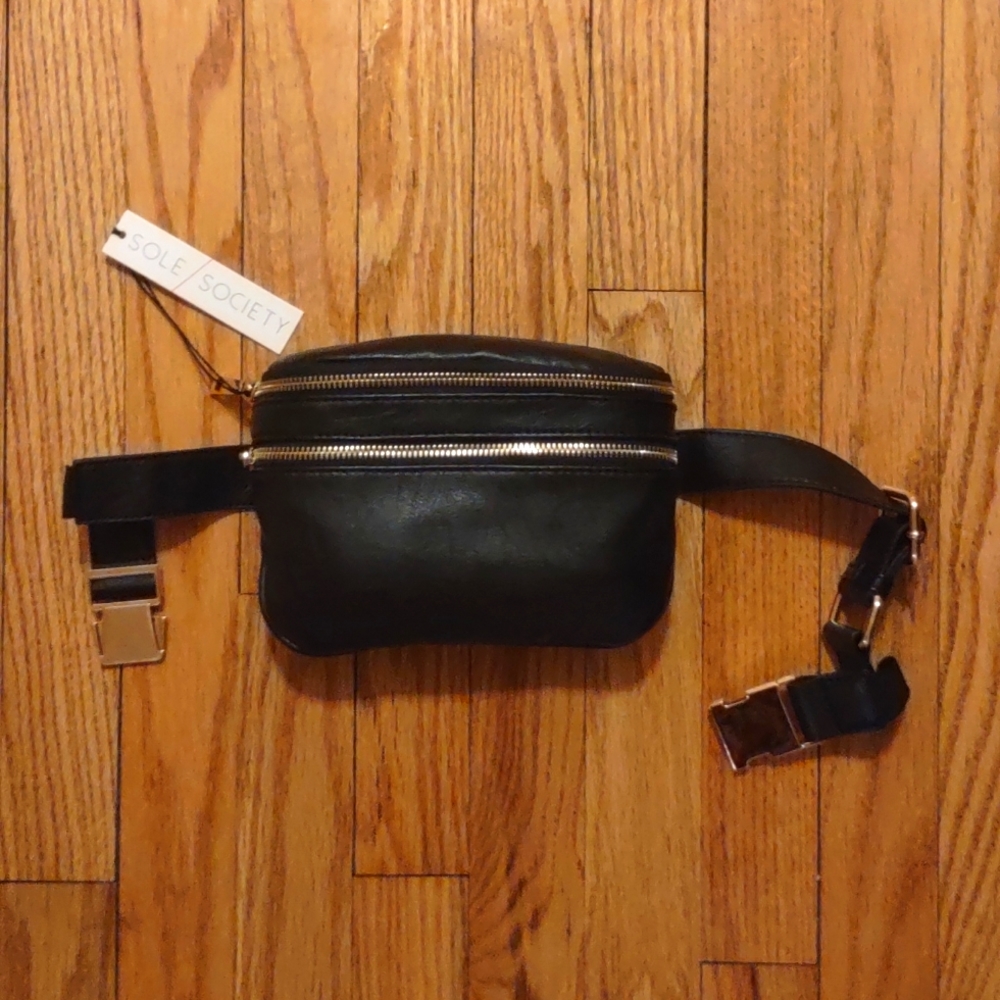 COPY - NEW Sole Society Fanny Pack